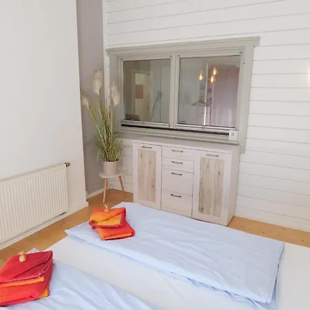 Holiday home Strandhaus Rubin An Der Ostsee - Abc428
