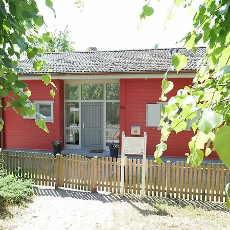 Holiday home Strandhaus Rubin An Der Ostsee - Abc428 Zierow